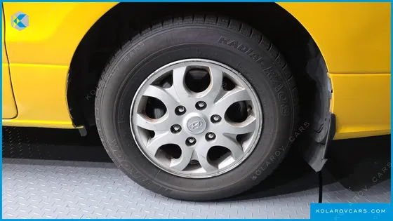 HYUNDAI STAREX GUARD CAR OF CHILDREN