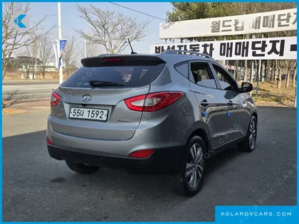 HYUNDAI TUCSON DIESEL(E-VGT) 2WD