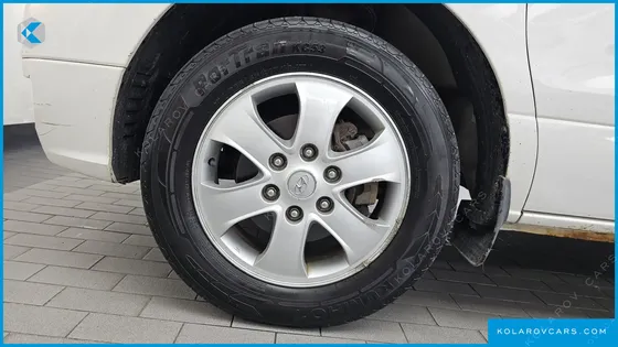 HYUNDAI STAREX 4WD 12-SEATER WAGON