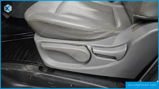 HYUNDAI STAREX 4WD 12-SEATER WAGON