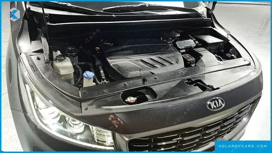 KIA CARNIVAL 9-SEATER NOBLESSE SPECIAL