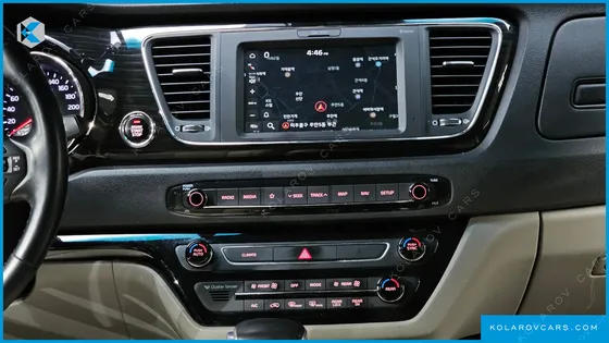 KIA CARNIVAL 9-SEATER NOBLESSE SPECIAL
