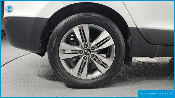 HYUNDAI TUCSON DIESEL(E-VGT) 2WD