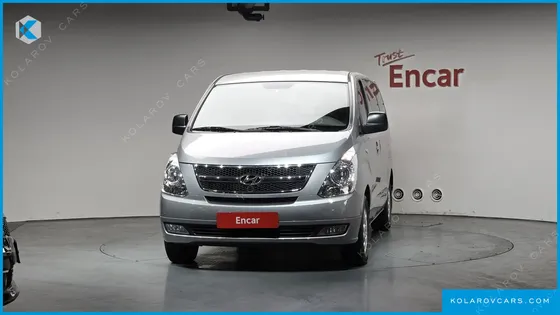HYUNDAI STAREX 11-SEATER WAGON