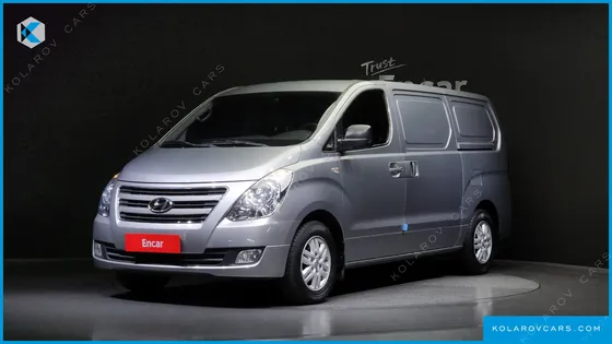 HYUNDAI STAREX 3-SEATER VAN