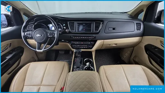 KIA CARNIVAL 9-SEATER NOBLESSE