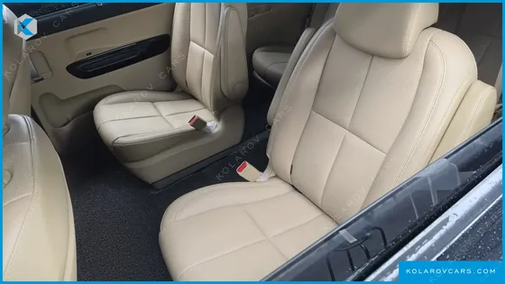 KIA CARNIVAL 9-SEATER NOBLESSE
