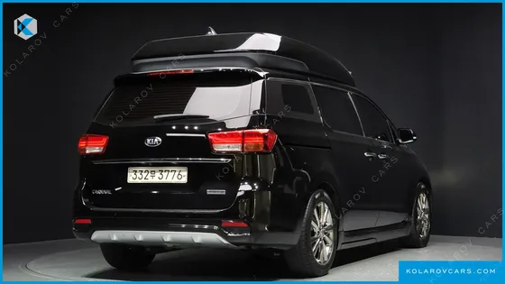 KIA CARNIVAL 9-SEATER HI-LIMOUSINE