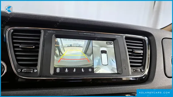 KIA CARNIVAL 9-SEATER HI-LIMOUSINE