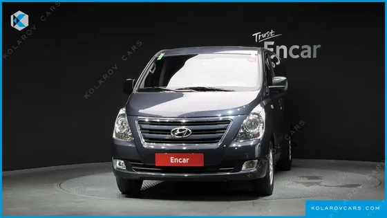 HYUNDAI STAREX 3-SEATER VAN