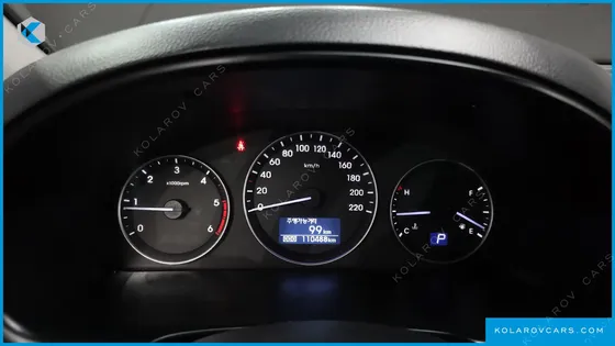 HYUNDAI STAREX 3-SEATER VAN