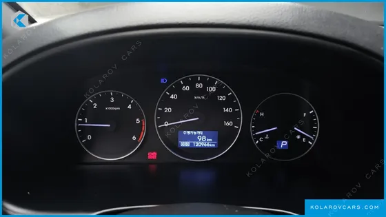 HYUNDAI STAREX 4WD GUARD CAR OF CHIDREN