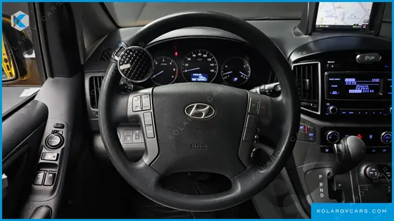 HYUNDAI STAREX 4WD GUARD CAR OF CHIDREN