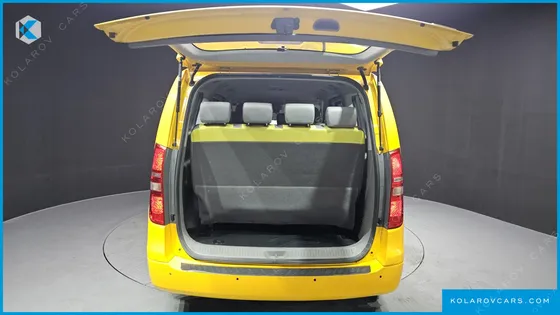 HYUNDAI STAREX 4WD GUARD CAR OF CHIDREN