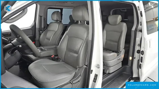 HYUNDAI STAREX 12-SEATER WAGON