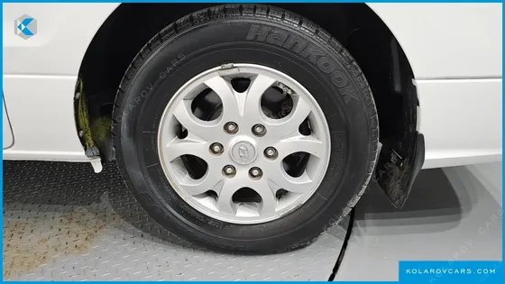 HYUNDAI STAREX 12-SEATER WAGON