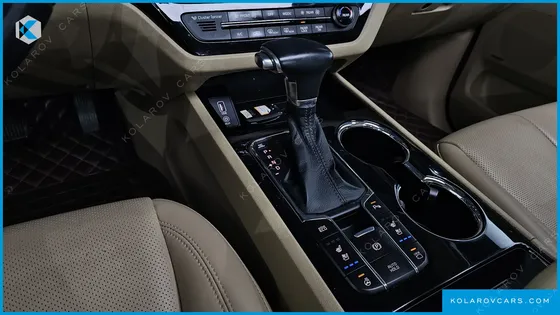 KIA CARNIVAL 9-SEATER NOBLESSE SPECIAL
