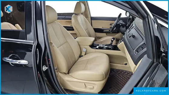 KIA CARNIVAL 9-SEATER NOBLESSE SPECIAL