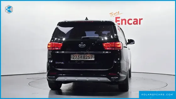 KIA CARNIVAL 9-SEATER PRSTIGE