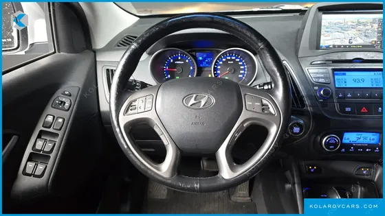 HYUNDAI TUCSON DIESEL(E-VGT) 2WD