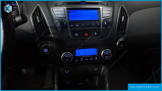 HYUNDAI TUCSON DIESEL(E-VGT) 2WD