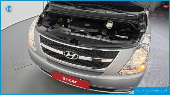 HYUNDAI STAREX 4WD 12-SEATER WAGON