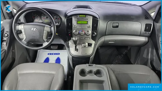 HYUNDAI STAREX 4WD 12-SEATER WAGON