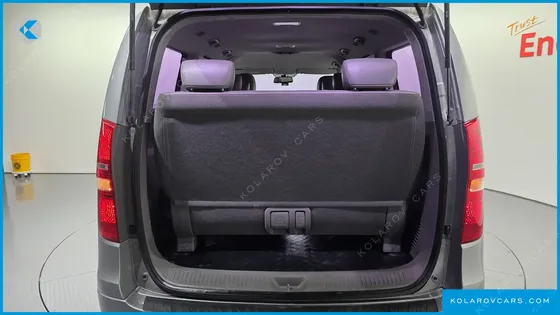 HYUNDAI STAREX 4WD 12-SEATER WAGON