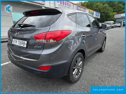 HYUNDAI TUCSON DIESEL(E-VGT) 2WD