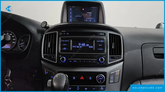 HYUNDAI STAREX 4WD GUARD CAR OF CHIDREN