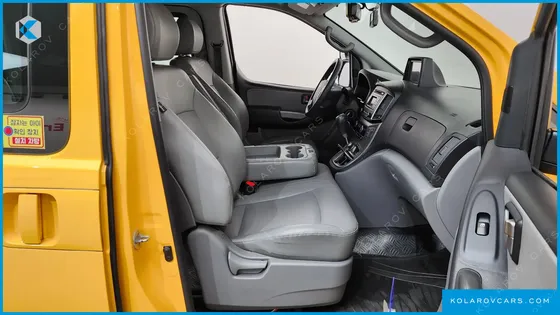 HYUNDAI STAREX 4WD GUARD CAR OF CHIDREN