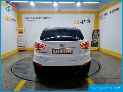 HYUNDAI TUCSON DIESEL(E-VGT) 2WD