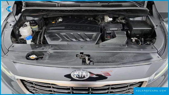KIA CARNIVAL 9-SEATER PRSTIGE