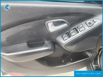 HYUNDAI TUCSON DIESEL(E-VGT) 2WD