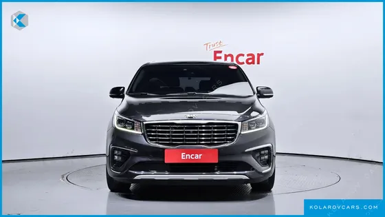 KIA CARNIVAL 7-SEATER LIMOUSINE