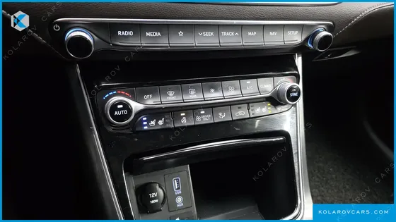 HYUNDAI GRANDEUR EXCLUSIVE