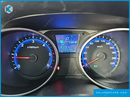 HYUNDAI TUCSON DIESEL(E-VGT) 2WD