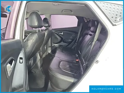 HYUNDAI TUCSON DIESEL(E-VGT) 2WD