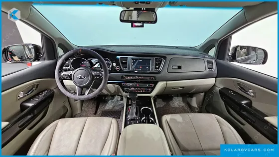 KIA CARNIVAL 9-SEATER NOBLESSE SPECIAL