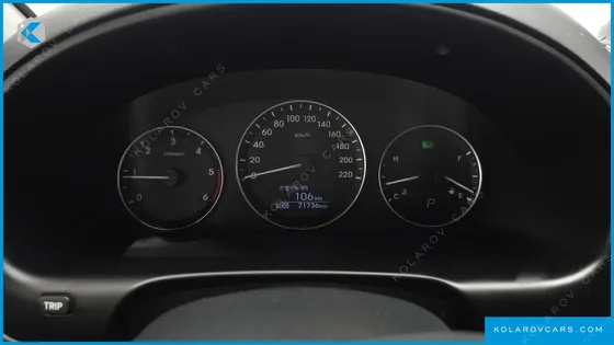 HYUNDAI STAREX 3-SEATER VAN