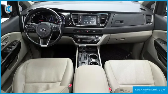 KIA CARNIVAL 9-SEATER PRSTIGE
