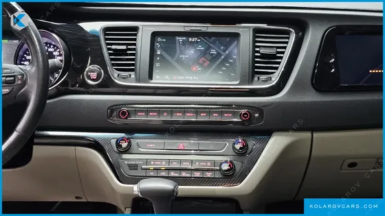 KIA CARNIVAL GASOLINE 7-SEATER LIMOUSINE