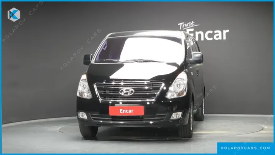 HYUNDAI STAREX 3-SEATER VAN