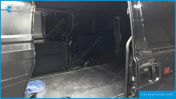 HYUNDAI STAREX 3-SEATER VAN