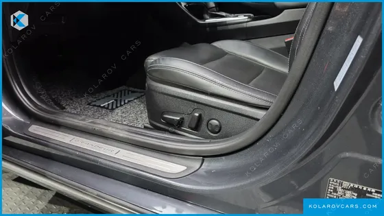 HYUNDAI GRANDEUR PREMIUM