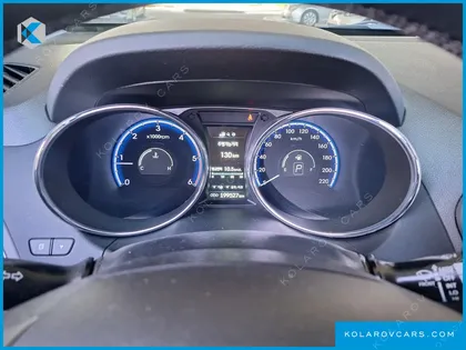 HYUNDAI TUCSON DIESEL(E-VGT) 2WD