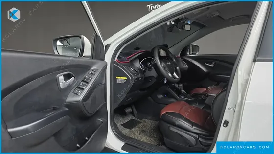 HYUNDAI TUCSON DIESEL(E-VGT) 4WD