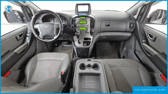 HYUNDAI STAREX 12-SEATER WAGON