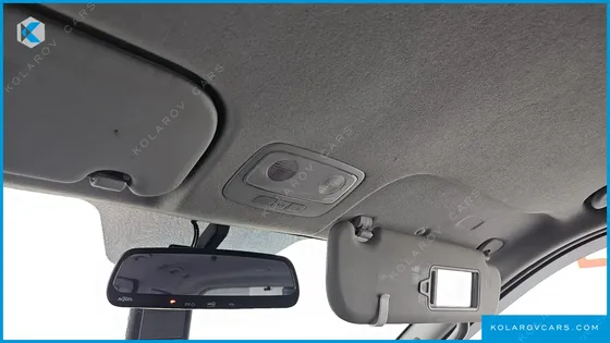 HYUNDAI STAREX 12-SEATER WAGON