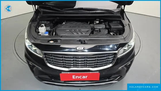 KIA CARNIVAL 9-SEATER PRSTIGE